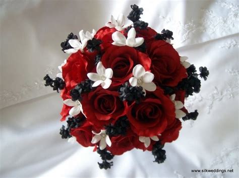 Black Red White Bouquet Wedding Favors Photos & Pictures - WeddingWire.com