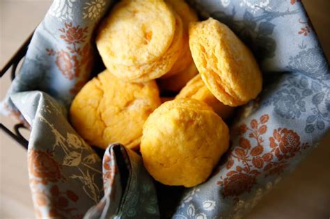 Paula Deens Fluffy Sweet Potato Biscuits Tried And Tasty