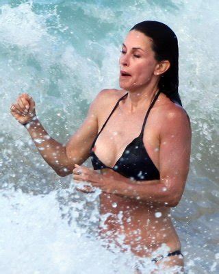 Courteney Cox Bikini Nip Slip On The Beach In St Barts Porn Pictures XXX Photos Sex Images