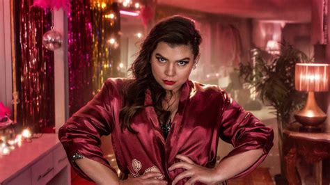 Blonde y El rey Vicente Fernández entre los estrenos más esperados de Netflix para