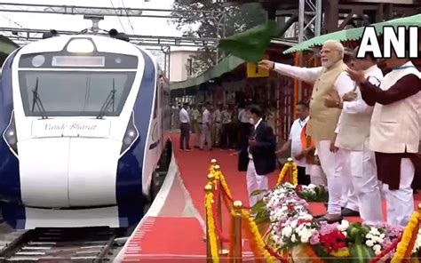 Pm Modi Flags Off South S First Semi High Speed Vande Bharat Train