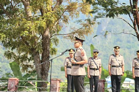 Sambut Hut Bhayangkara Ke Kapolres Tator Pimpin Ziarah Dan Tabur