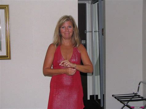 Horny Mature Amateur Wife Porn Pictures Xxx Photos Sex Images