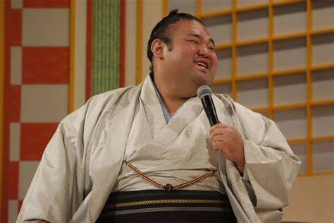 すもすも文庫 on Twitter RT sumokyokai NHK福祉大相撲 本日は収録が行われました 貴景勝のトーク