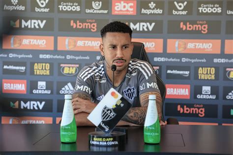 Meia do Galo surpreende e abre o jogo sobre frustração no time Portal