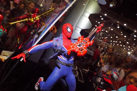 Sdcc Hot Toys Spider Man The Toyark News