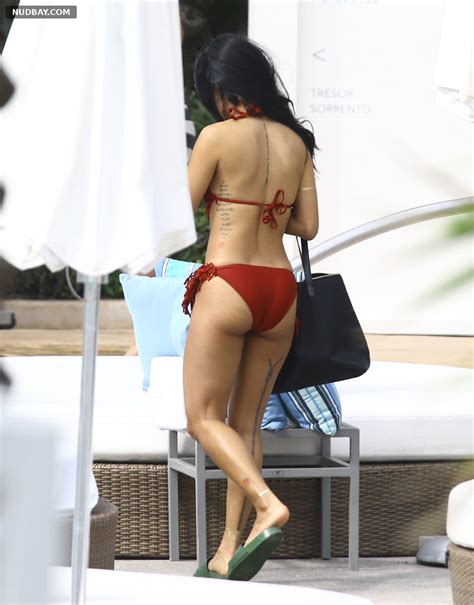 Karrueche Tran Nude Booty In Beach In Miami Nudbay