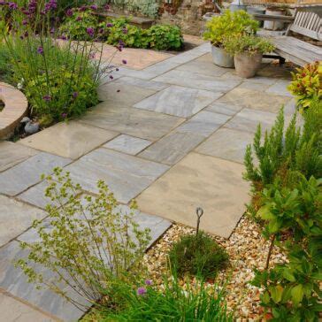 Light Grey Durham Flagstones Sandstone Tudor Antique Patio Paving By