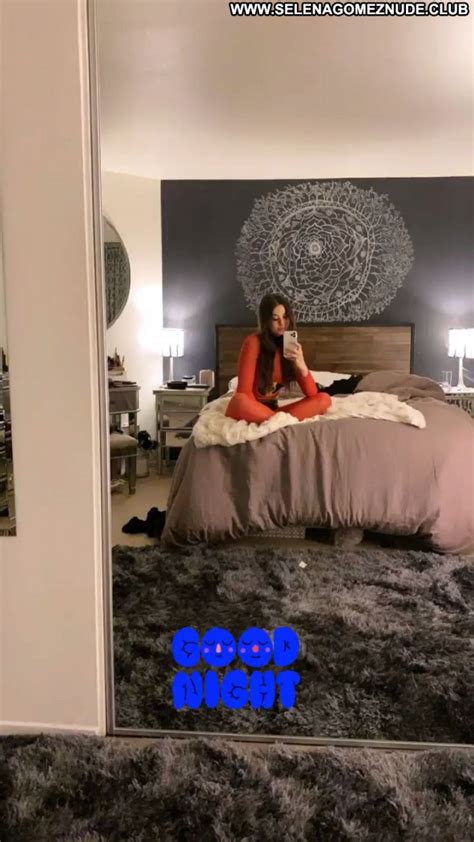 Kira Kosarin Brown Eyes Sexy Posing Hot Celebrity Tweeter Nude Celeb World