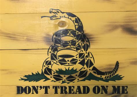 Dont Tread On Me Desktop Wallpaper