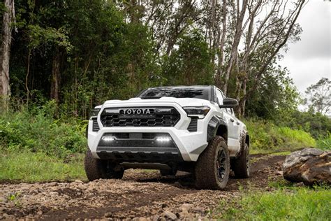 2024 Toyota Tacoma Specs, Engine, Features, and Design Revealed