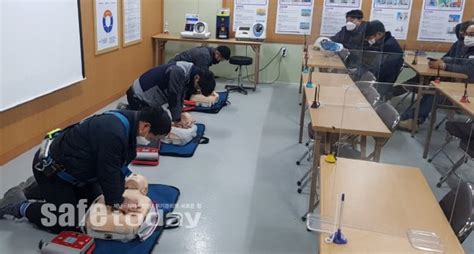 항만소방서 ‘심폐소생술 실습장비 대여 비대면 체험