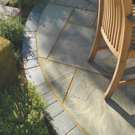 Pavestone Premium Select Light Grey Sandstone Paving Contractor Pack