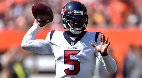 Report: Texans QB Tyrod Taylor out 'for a while' with hamstring injury