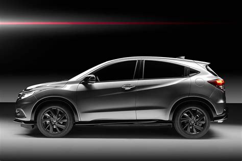 Honda HR-V Sport brings more performance, racier looks to small SUV ...