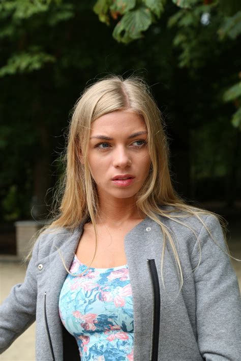 Stunning Chick Lolly Gartner Gets Her Pussy Pounded From Behind Photos