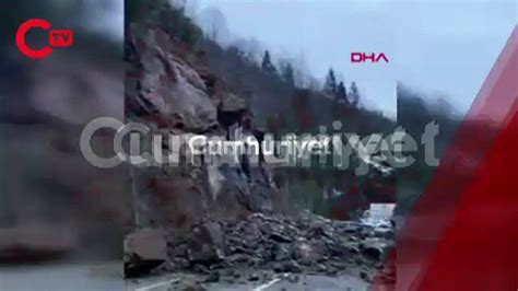 Rize De Heyelan D En Kayalar Yolu Kapatt Dailymotion Video