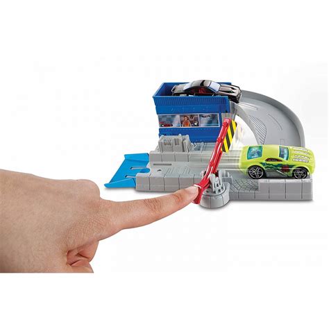 Mattel Hot Wheels City Track Set Tollbooth Takedown CDM CDM Toys Shop Gr