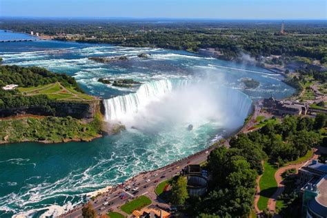 Why Visit Niagara Falls Canada Reasons And Attractions Omc