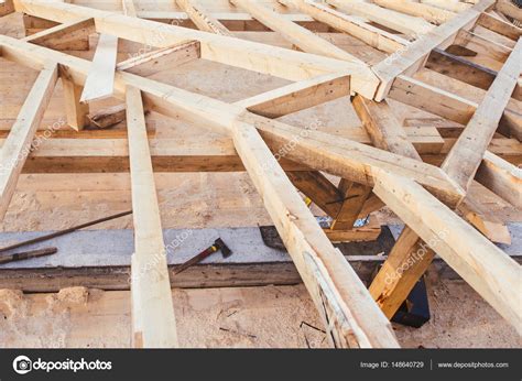 Wooden roof framework of new domestic, residential house - under construction detail — Stock ...