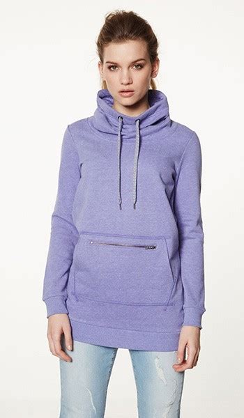 Vero Moda — бренд одежды, нижнего белья и купальников большого размера