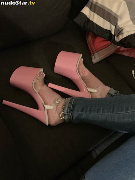 Engineeringinheels Mara Winter Engineering In Heels Nude Onlyfans