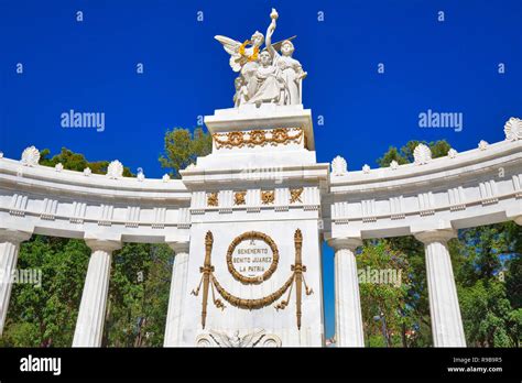 Landmark Benito Juarez Monument (The Juarez Hemicycle) at Mexico City ...