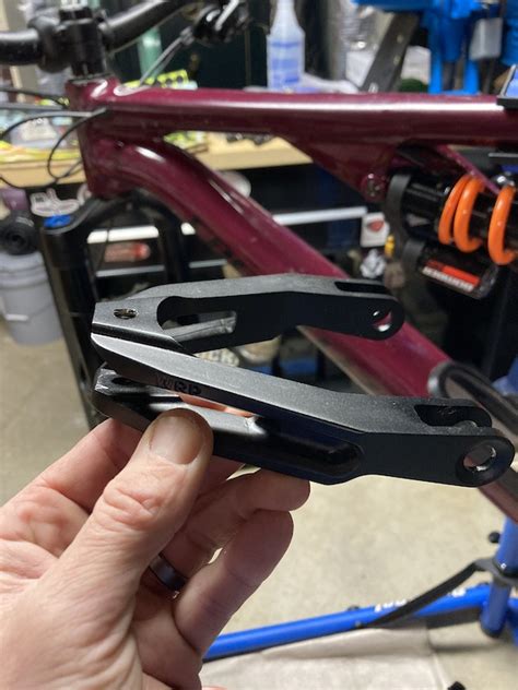 2022 WRP Stumpjumper Evo Mullet Yoke For Sale