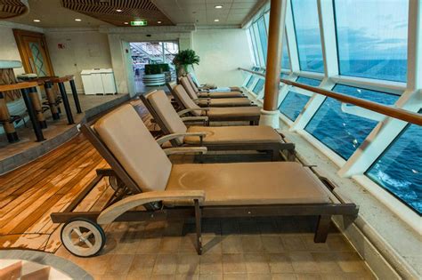 Solarium on Royal Caribbean Radiance of the Seas Cruise Ship - Cruise ...