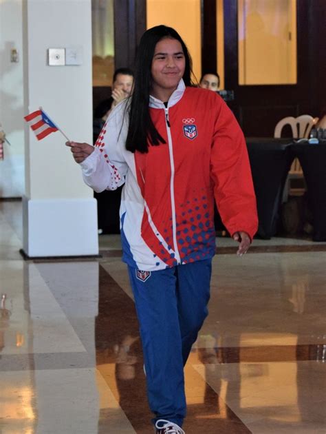 Table Tennis Player Adriana Diaz Will Carry Puerto Rico S Flag At Youth