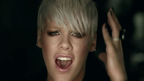 P Nk Fuckin Perfect Music Video Screencaps Pink Image 19335364 Fanpop