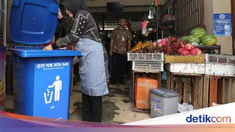 Bri Peduli Sulap Pasar Rogojampi Jadi Percontohan Pengelolaan Sampah