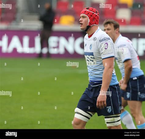 James botham of cardiff blues hi-res stock photography and images - Alamy