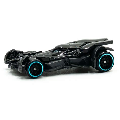 Машинка Hot Wheels Batmobile Batman V Superman Коллекционная Кейс A 2024 купить с доставкой
