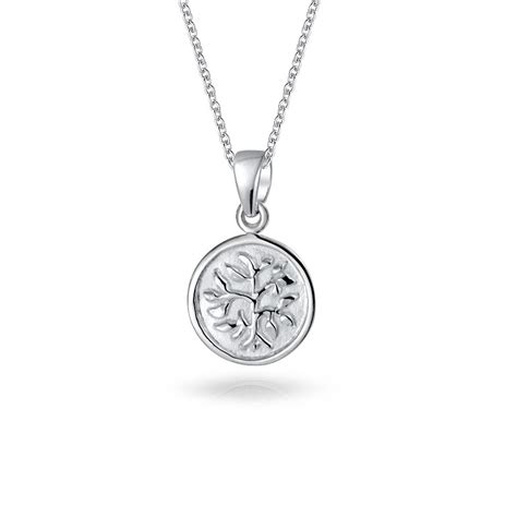 The Beauty of silver pendant necklace - StyleSkier.com