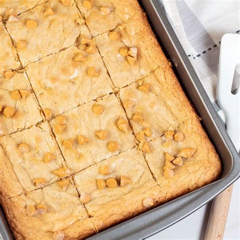 Best Butterscotch Brownies: Chewy Bars With Butterscotch Chips