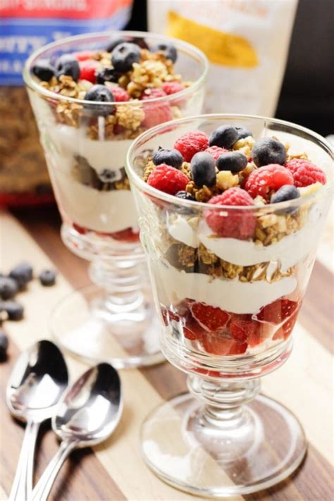 Vegan Yogurt Parfait With Berries And Granola Plant Based Cooking