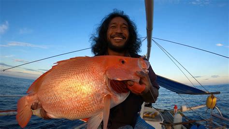 Traditional Fishing In The Philippines 🇵🇭 Mindovermetal English