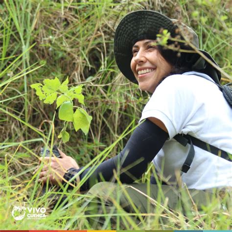 Siembra En El Ecoparque Los Yarumos Con El Grupo De Voluntariado De