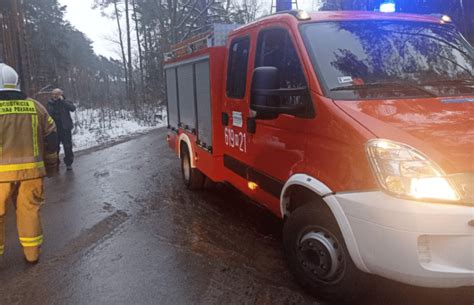 WYPADEK poszkodowana kobieta trafiła do szpitala