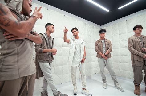 Abraham Mateo y CNCO terminan en un hospital en Me vuelvo loco Mirá