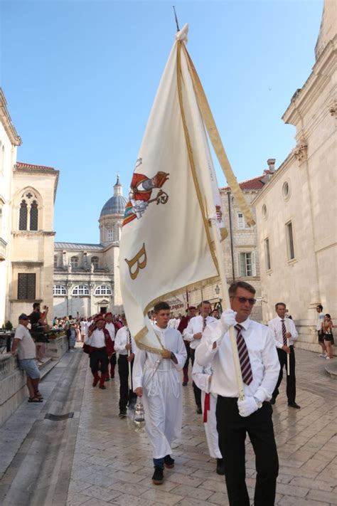 Foto Procesija Uz Blagdan Ruke Sv Vlaha Dubrovniknet