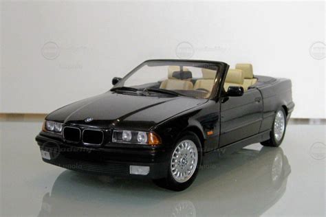 BMW 3er Cabrio E36 C Modellauto UT Models 1 18 In Schwarz Von