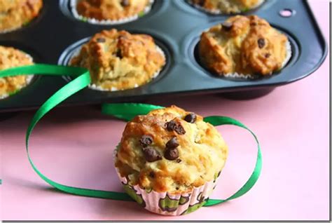 Eggless Banana Choc Chip Muffin Jeyashris Kitchen