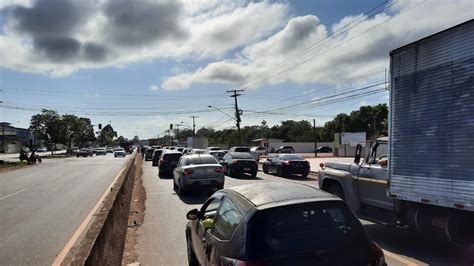 Moradores Bloqueiam A Rodovia Duca Serra E Pedem Asfalto Para