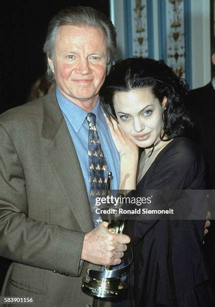 Jon Voight Daughter Photos And Premium High Res Pictures Getty Images