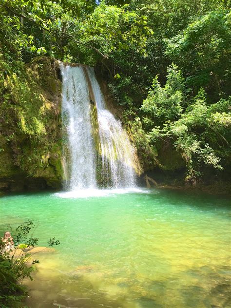 Chasing Waterfalls in Samaná - Bohemian Vagabond - Jacki Ueng