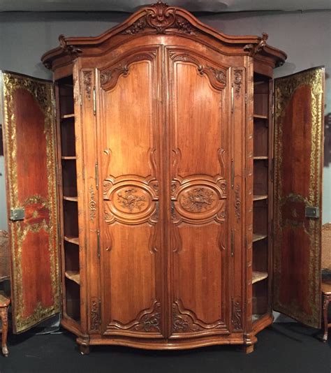 Armoire Ancienne Le Bon Coin Le Specialiste Du Meuble Ancien Avec Le