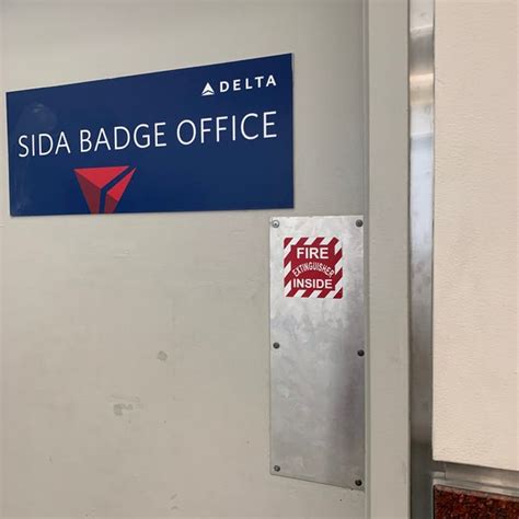 Airport Sida Badge Colors