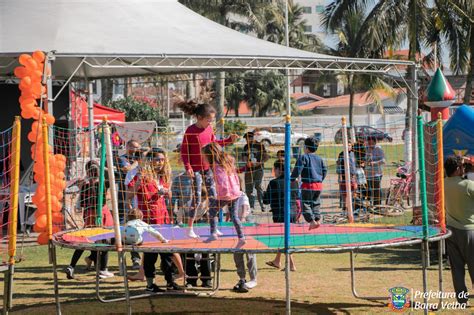 Prefeitura De Barra Velha Promoveu Neste S Bado Feira De Artesanato E